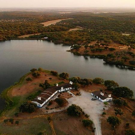 Fontes - A Essencia Do Alentejo Com Lago Privado Редонду Экстерьер фото