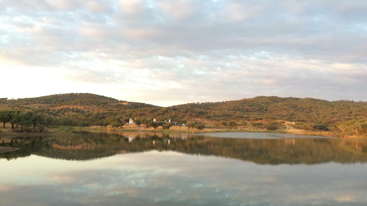 Fontes - A Essencia Do Alentejo Com Lago Privado Редонду Экстерьер фото